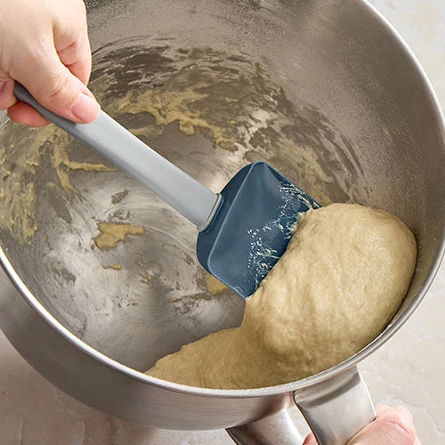 Mix 'N Scraper